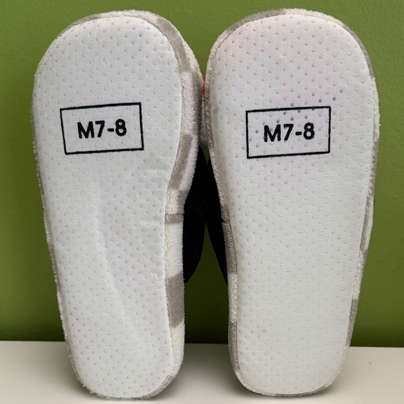 Hello Kitty PlushThong Slipper - Picture 7 of 8